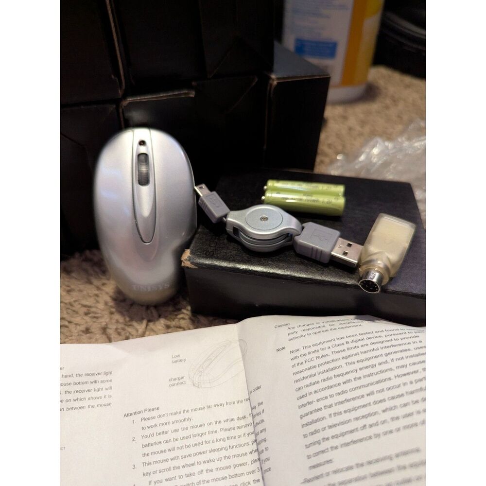Vintage Unisys Wireless Optical Mouse Kit Silver, Includes 1